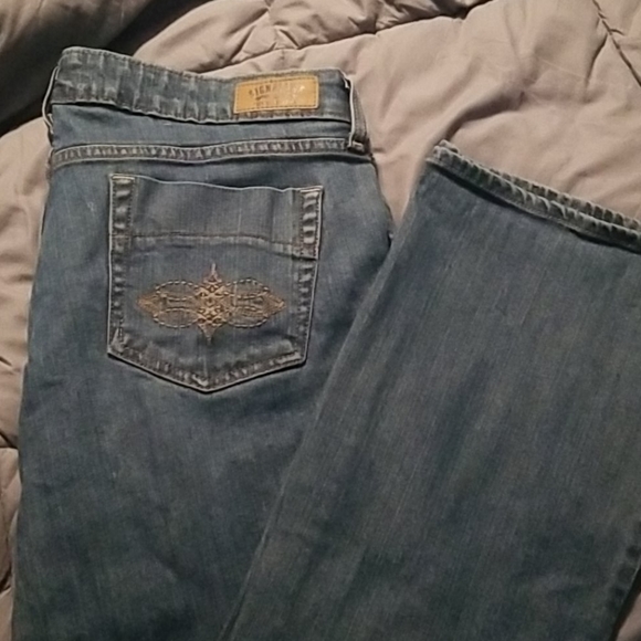 Levi Signature Jeans - Picture 5 of 7